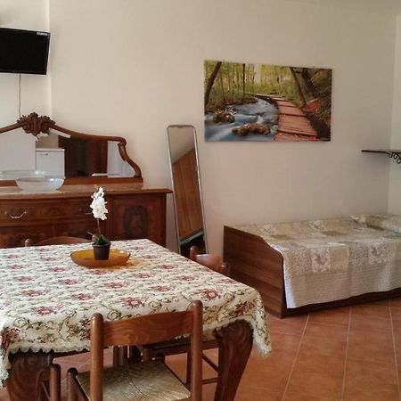 Case In Campagna Con Piscina A Todi Exterior photo